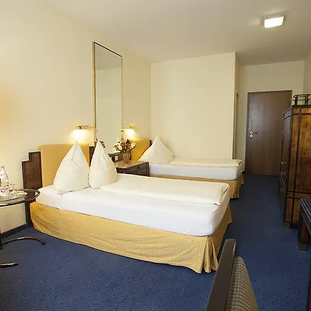 Haus Union מלון 3*