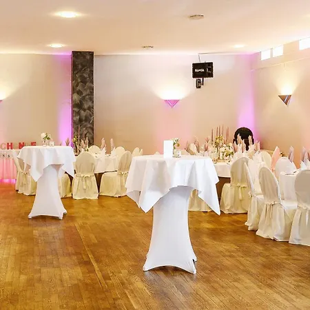 Haus Union Hotel 3*