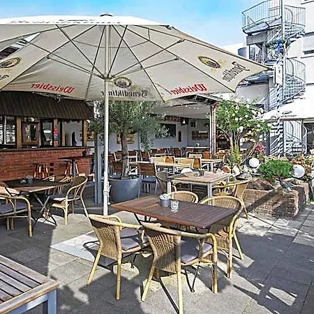 Haus Union מלון